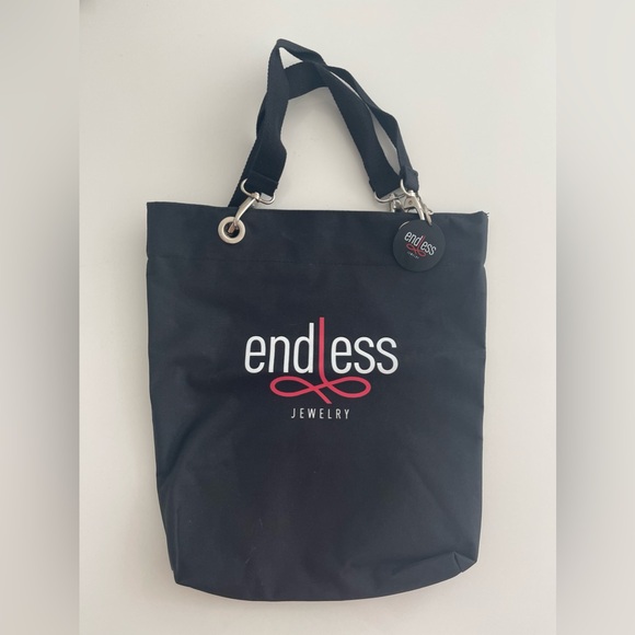 Sterling S. bracelet with gold charm and clasp & trendy bag - Jennifer Lopez. - Picture 4 of 4